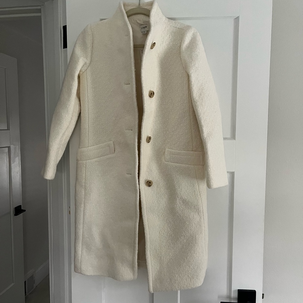 Elegant Ivory Women's Coat